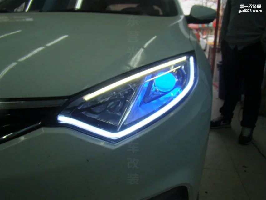 東營汽車改燈 長安致尚XT 升級海拉5+藍色惡魔眼