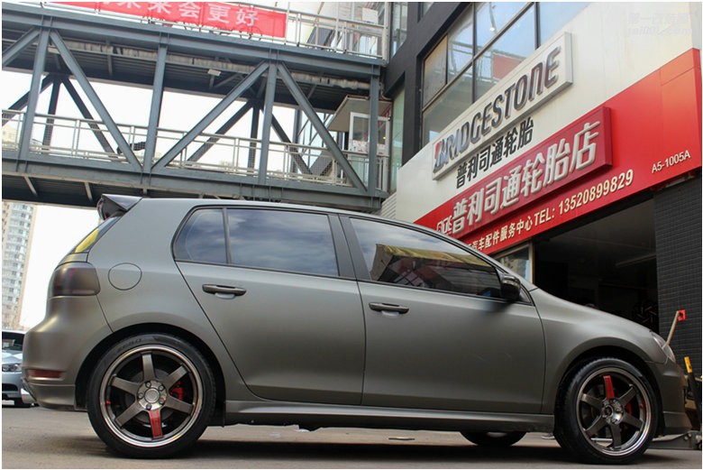 海亞：高爾夫6GTI 經(jīng)典配搭 RAYS TE37SL 紅標(biāo) 18寸鍛造輪轂