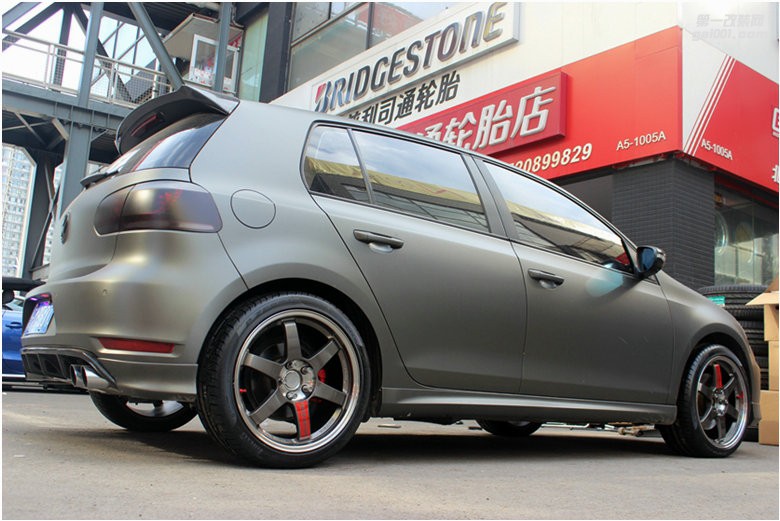 海亞：高爾夫6GTI 經(jīng)典配搭 RAYS TE37SL 紅標(biāo) 18寸鍛造輪轂