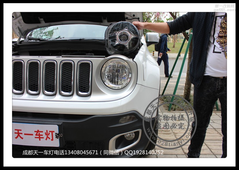 成都jeep自由俠改車燈改裝保時(shí)捷日行燈五角星LED大燈總成