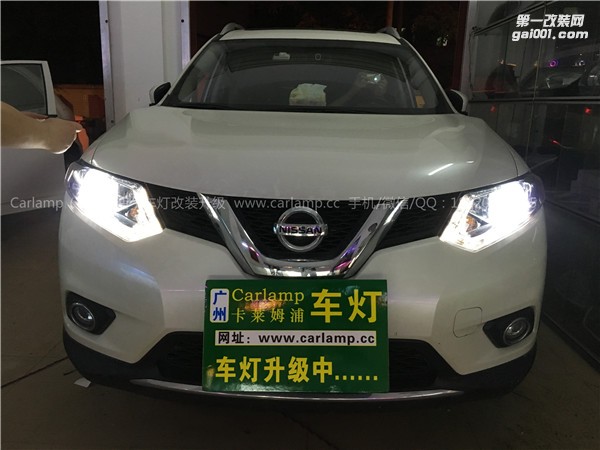 廣州【卡萊姆浦車燈】日產(chǎn)新奇駿：卡萊姆浦海拉5雙光透鏡+粉色惡魔眼+藍色天使眼