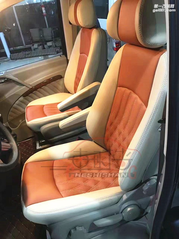 奔馳威霆航空座椅內(nèi)飾改裝/鄭州車(chē)時(shí)尚汽車(chē)內(nèi)飾改裝