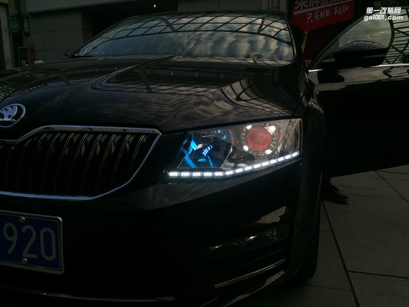 上海新明锐车灯升级改装 欧司朗氙气灯 LED日行灯 海拉5透镜 恶魔眼