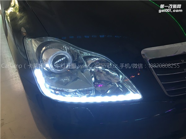 廣州皇冠改燈，車燈改裝升級：卡萊姆浦海拉5雙光透鏡+歐司朗D2S CBI+原車白電裝安定器+雙色LED流光淚眼日行燈