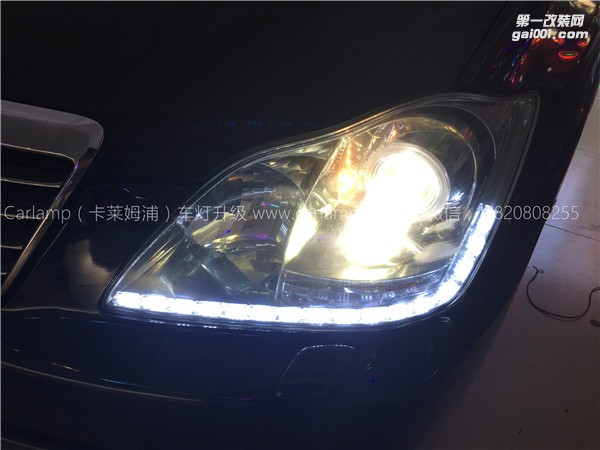 廣州皇冠改燈，車燈改裝升級：卡萊姆浦海拉5雙光透鏡+歐司朗D2S CBI+原車白電裝安定器+雙色LED流光淚眼日行燈