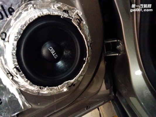 郴州音樂本色汽車音響榮威950汽車音響改裝