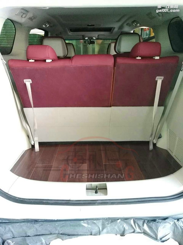 別克GL8汽車內(nèi)飾座椅改裝包皮/商務(wù)車內(nèi)飾定制改裝