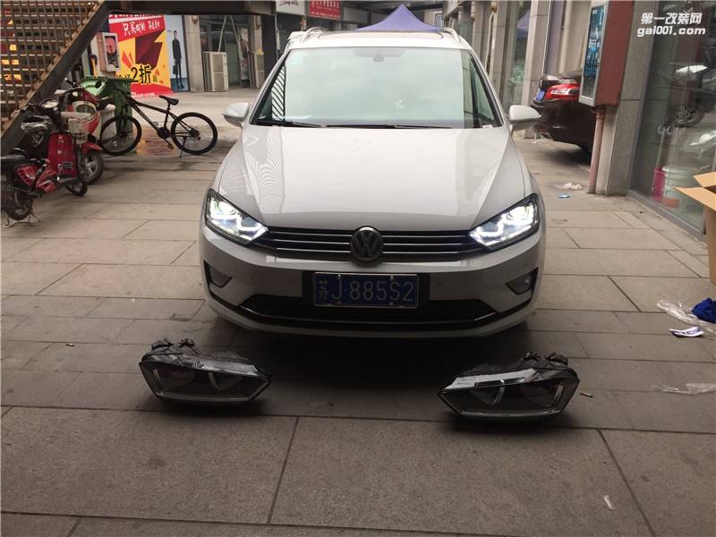 大眾高爾夫嘉旅改裝車燈龍鼎大燈總成 升級海拉5透鏡 LED遠光燈 流光日行燈