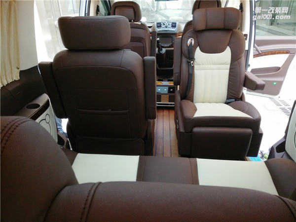 西安商務(wù)車內(nèi)飾改裝/杰歌房車之奔馳唯雅諾改裝、航空座椅改裝V260內(nèi)飾改裝