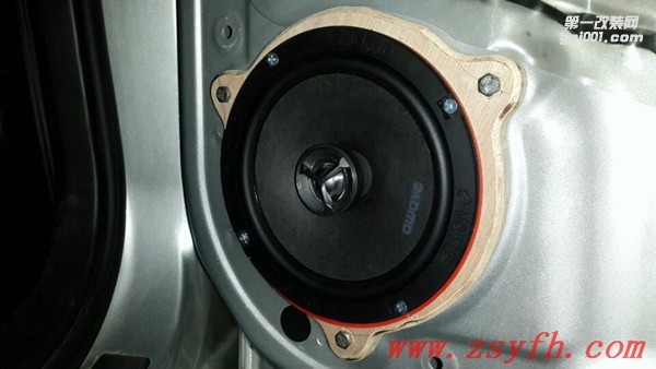中山億豐行汽車(chē)音響改裝.眾中出個(gè)性——日產(chǎn)逍客汽車(chē)音響改裝