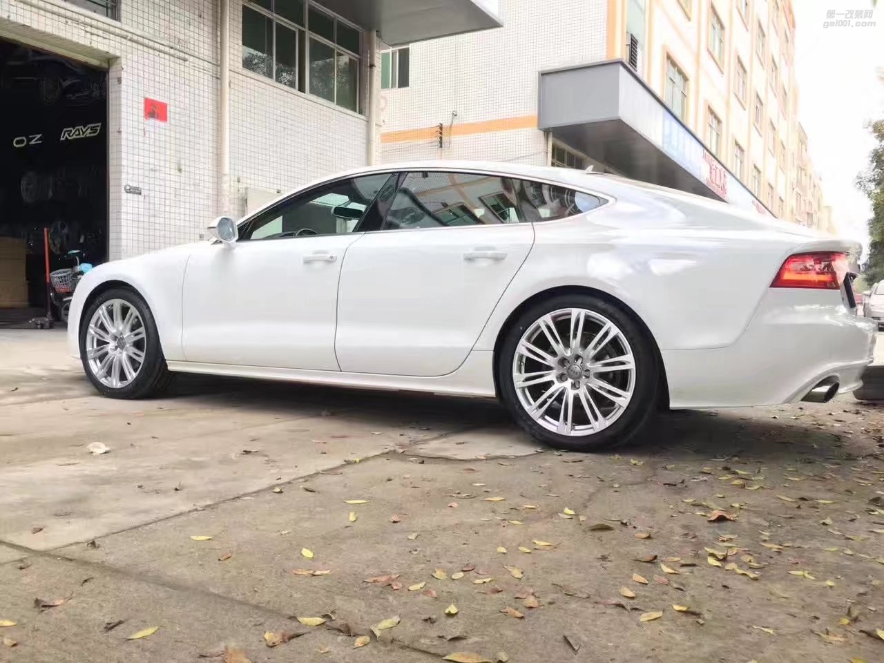 奧迪，換 原裝 20寸 鍛造 完工！
