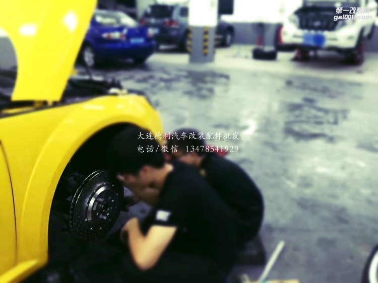 新款TTQ升級前Brembo GT6活塞剎車后加剎車盤