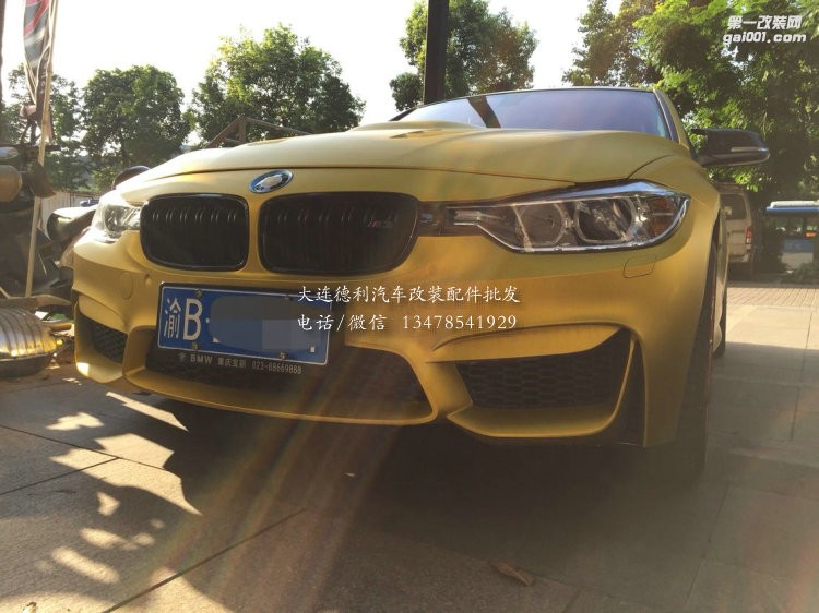 寶馬3系改裝M3大包圍，開孔鐵機蓋，鍛造輪轂， 排氣中尾段，全車貼膜，氣動減震，碳纖維方向盤