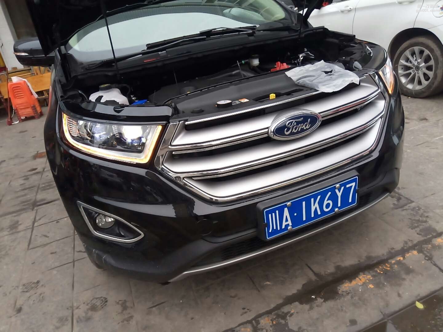 福特新銳界升級(jí)原廠(chǎng)全LED大燈總成