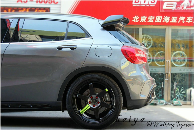 海亞：奔馳GLA45AMG 換裝 RAYS TE37SLPR綠標(biāo) 19輕量化輪轂