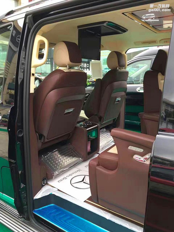 鄭州車時尚汽車內(nèi)飾后臺板加裝/商務車座椅后背安裝小桌板