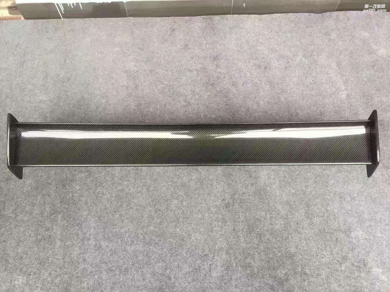 碳纖GT尾翼通用