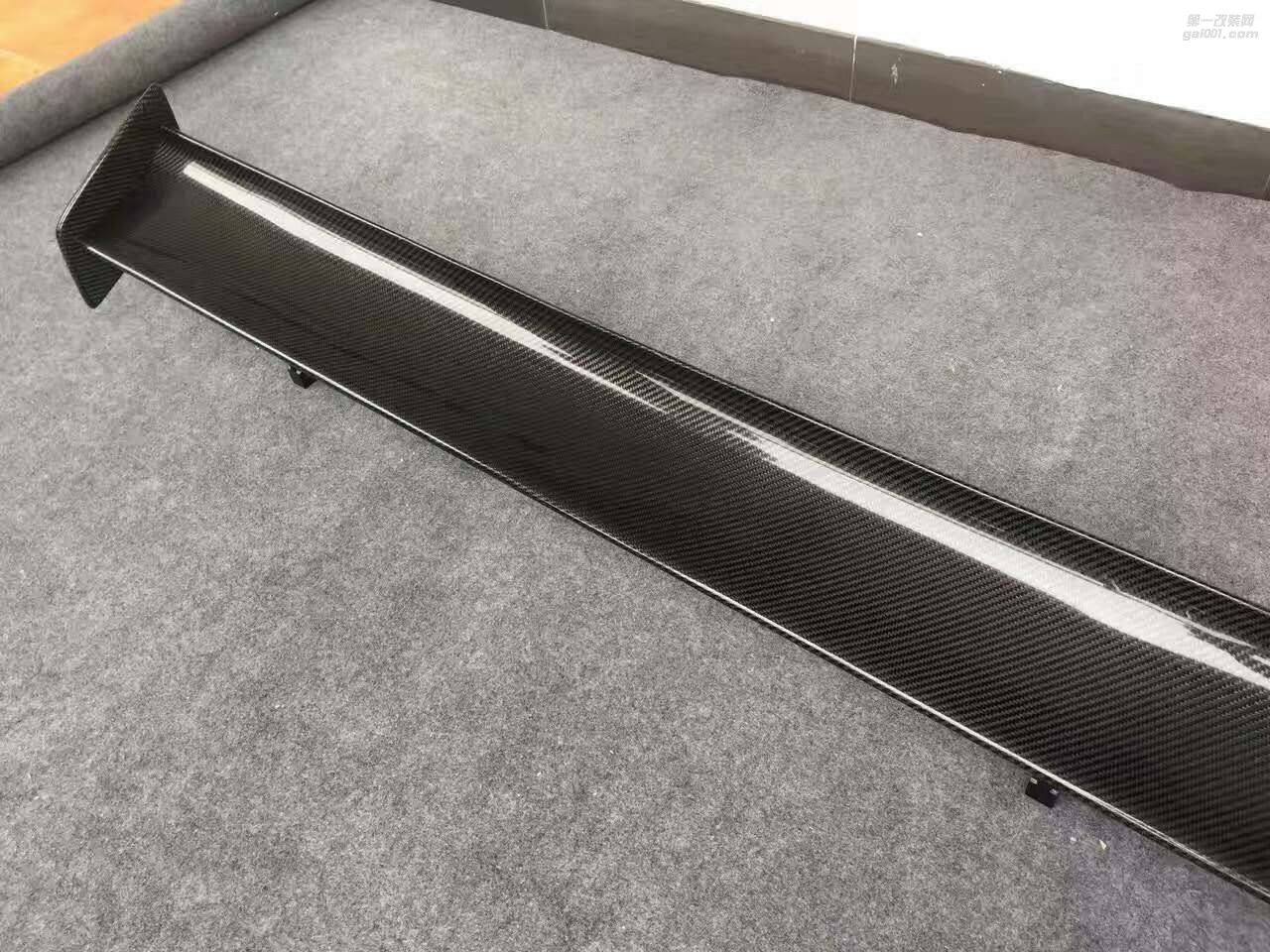 碳纖GT尾翼通用