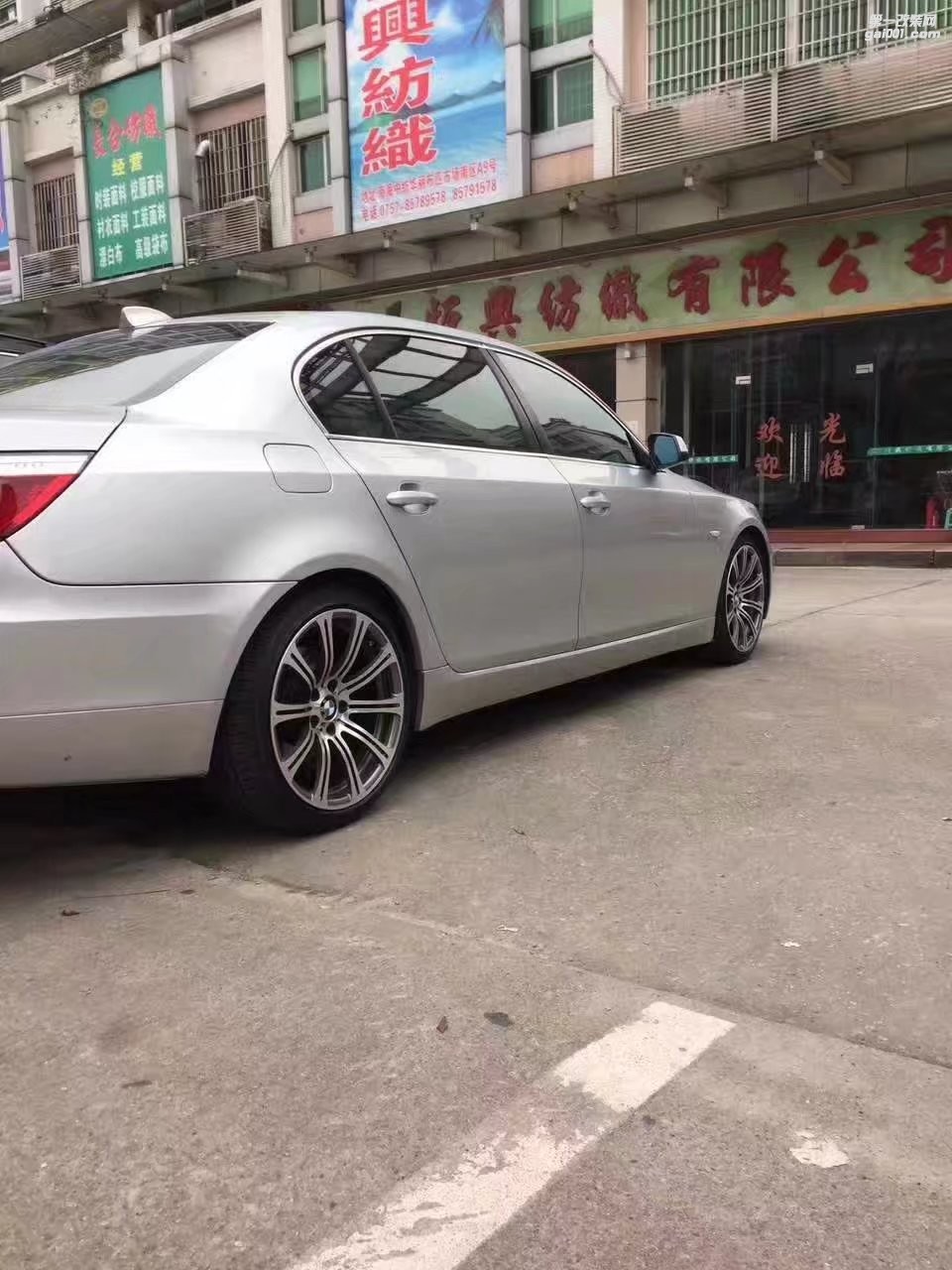 寶馬，裝19寸 原 裝 鍛造