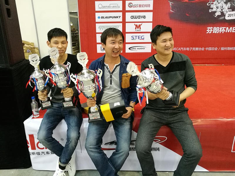 花冠汽車音響改裝 發(fā)燒級(jí)汽車音響 一冠一亞的榮耀 泉州山水