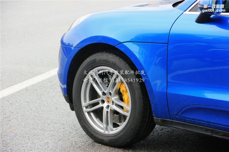 保時(shí)捷MACAN 2.0T改裝BREMBO高性能鮑魚(yú)剎車(chē)