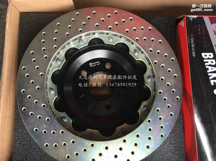 保時(shí)捷macan 2.0T改裝前brembo GT6剎車套裝