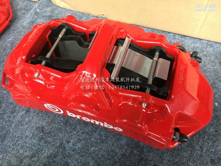 保時(shí)捷macan 2.0T改裝前brembo GT6剎車套裝