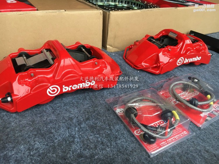 保時(shí)捷macan 2.0T改裝前brembo GT6剎車套裝