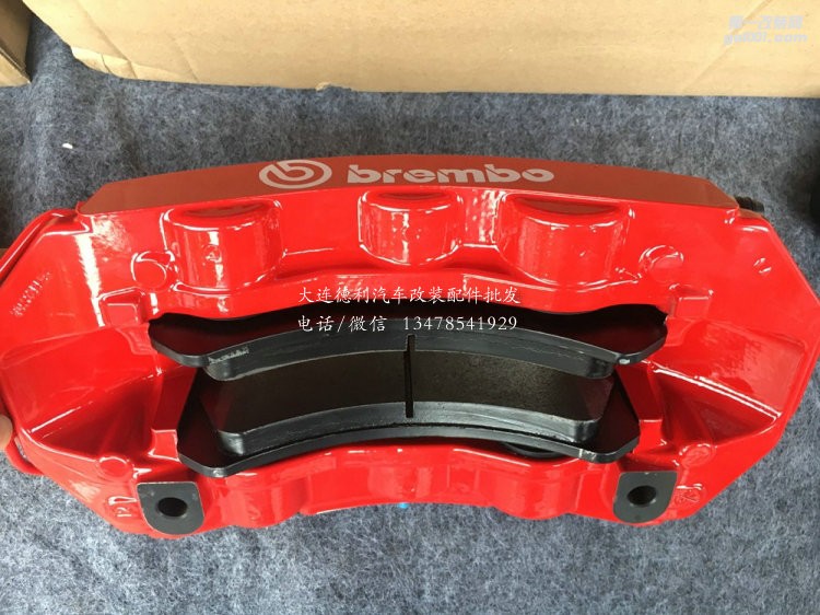 保時(shí)捷macan 2.0T改裝前brembo GT6剎車套裝