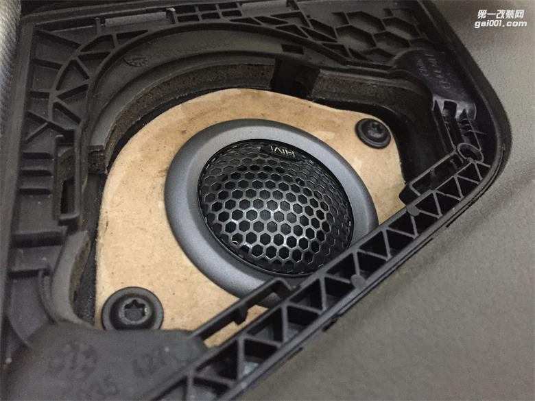 久聽不膩的聲音 菏澤奧迪A4L改裝惠威汽車音響