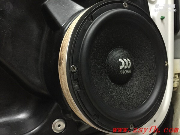 中山億豐行汽車音響改裝.閑憩有美音.高爾夫汽車音響改裝