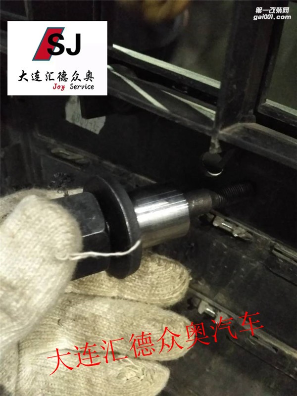 升級(jí)奧迪Q7自動(dòng)泊車