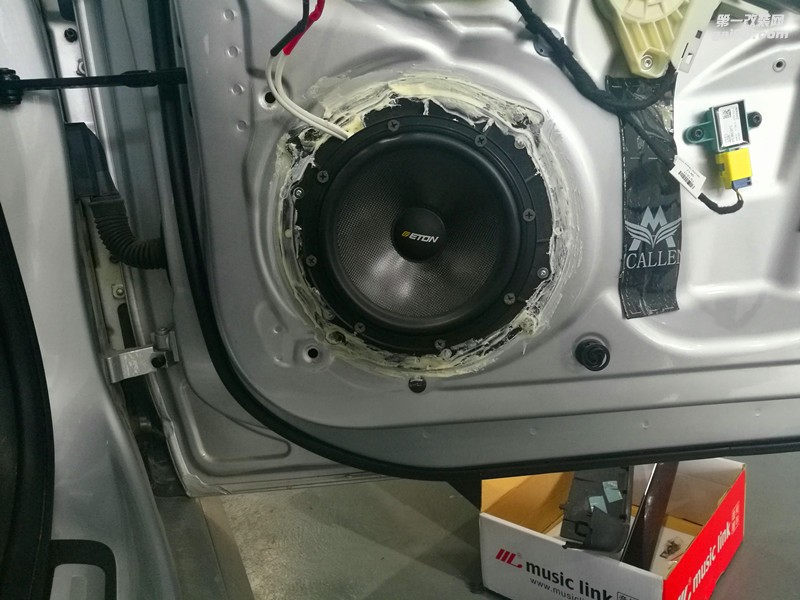 臨沂汽車音響改裝之奧迪A4升級德國ETON伊頓汽車音響
