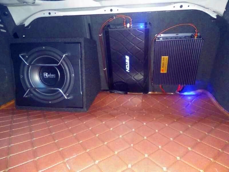 臨沂汽車音響改裝之奧迪A4升級德國ETON伊頓汽車音響