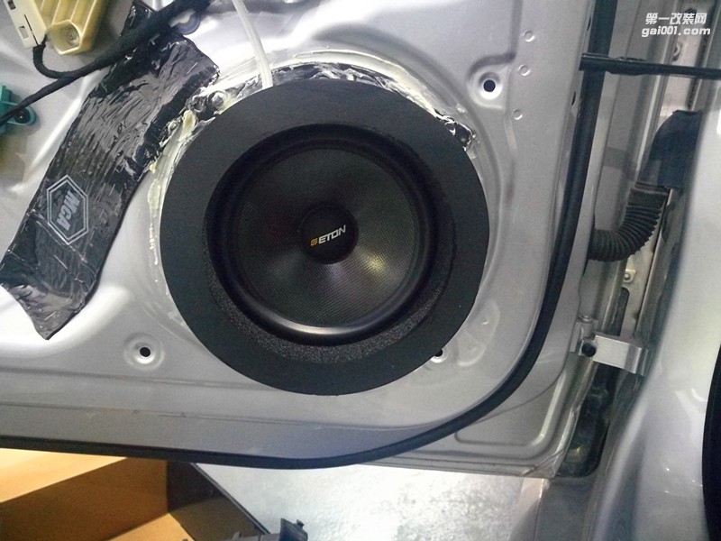 臨沂汽車音響改裝之奧迪A4升級德國ETON伊頓汽車音響
