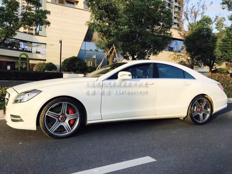 奔馳CLS改裝騷紅大卡鉗改裝鍛造AMG輪轂