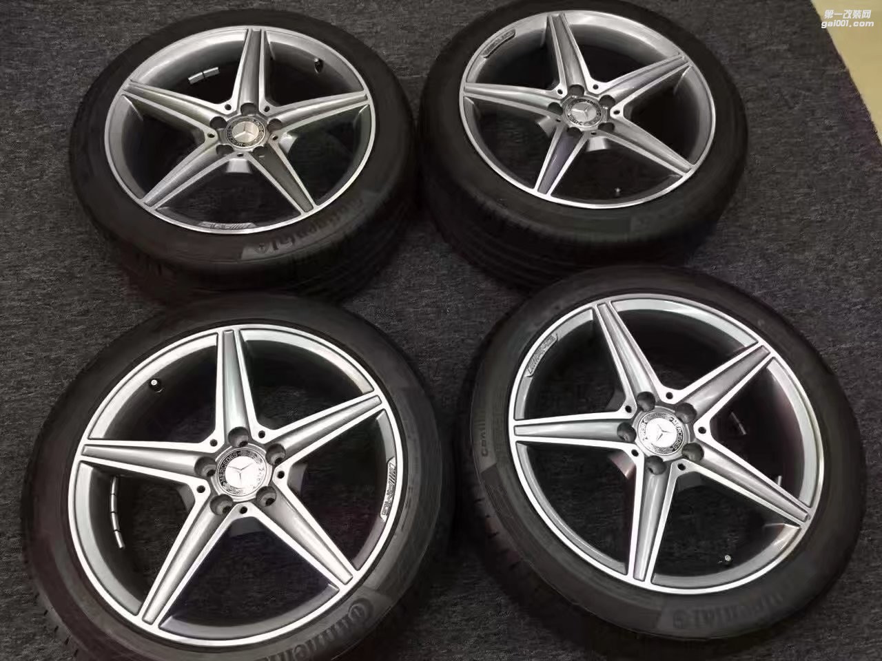 奔馳，換 原裝 18寸 AMG 完工！