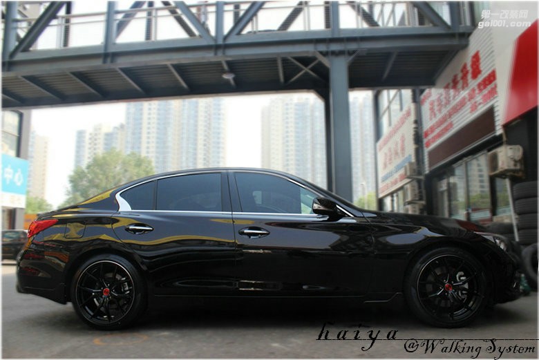 海亞：英菲尼迪Q50 升級(jí) RAYS 57FXX 19寸輕量化輪轂