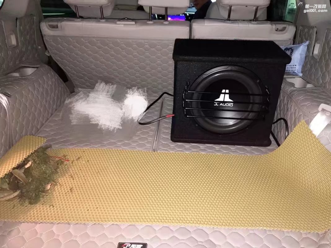 南寧傳祺GS8音響改裝尼諾帕克N3.2+捷力低音+中道隔音