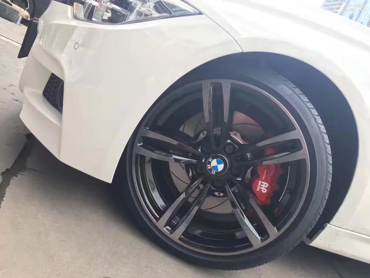 寶馬，換 M4 全新 19寸 完工！