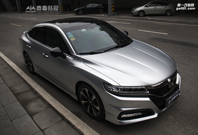 本田思鉑睿車身改色電光銀案例 廣州南森汽車改色出品