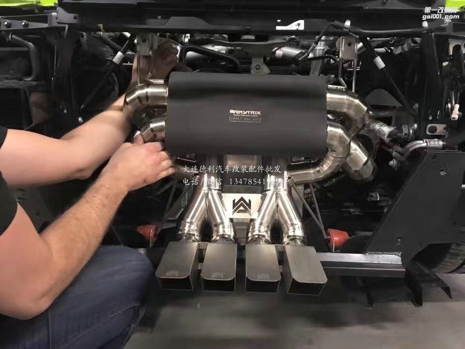 蘭博基尼LP750SV改裝Armytrix排氣