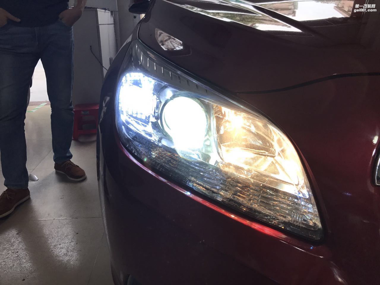 廣州改燈  廣州卡萊姆浦專業(yè)改燈店邁銳寶   改燈 車燈改裝升級：鍍膜5＋5雙光透鏡  氙氣燈套餐  冰藍惡魔眼