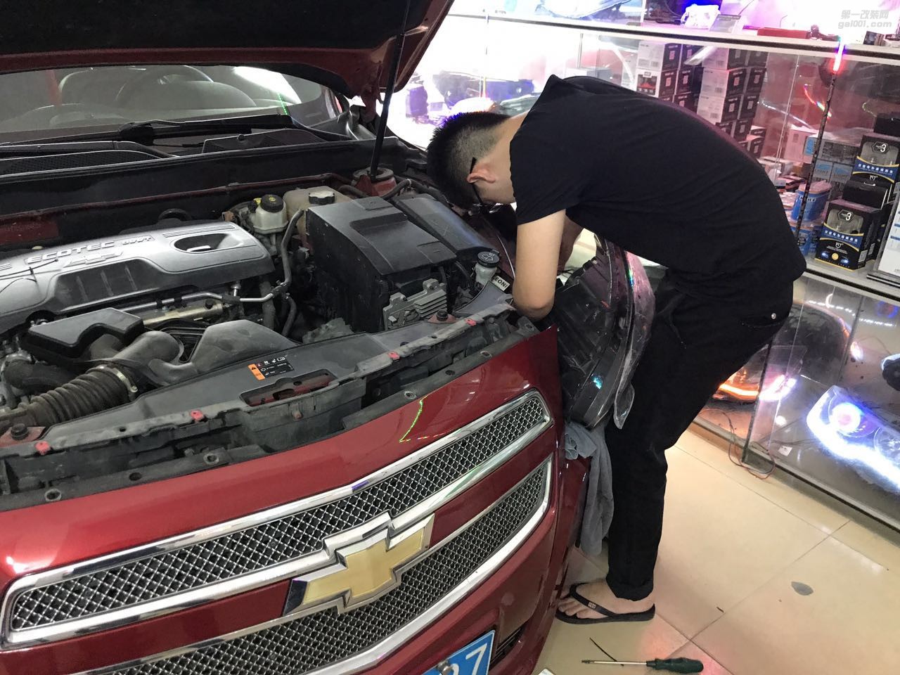 廣州改燈  廣州卡萊姆浦專業(yè)改燈店邁銳寶   改燈 車燈改裝升級：鍍膜5＋5雙光透鏡  氙氣燈套餐  冰藍惡魔眼