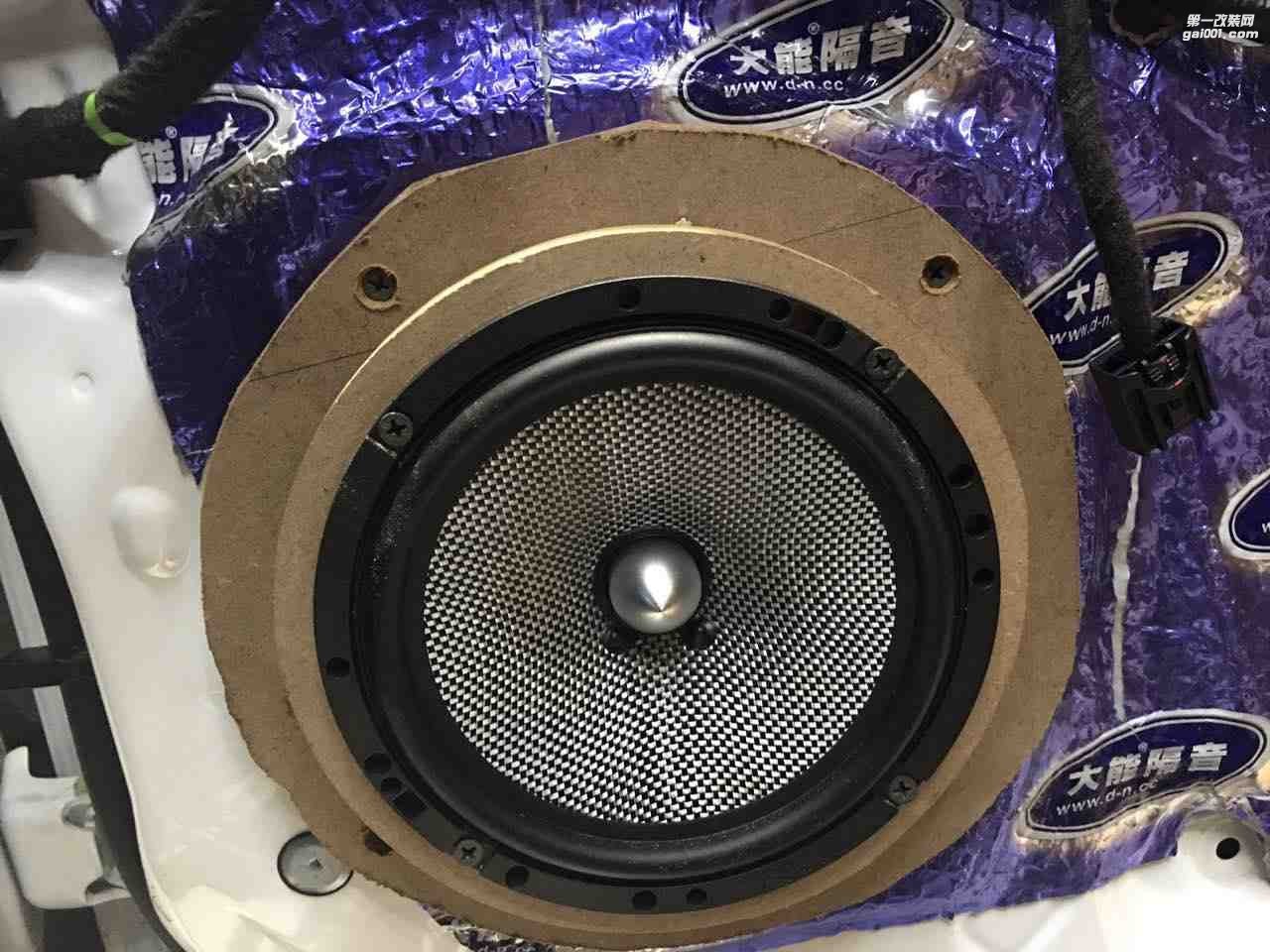 汕頭市星悅汽車音響升級中心-馬自達(dá)CX-4大能4門隔音，升級前聲場勁浪套裝喇叭，后聲場勁浪同軸喇叭勁浪超薄低音炮