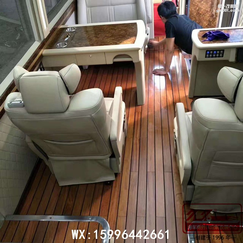丰田考斯特全车游艇柚木地板航空座椅豪华办公桌改装
