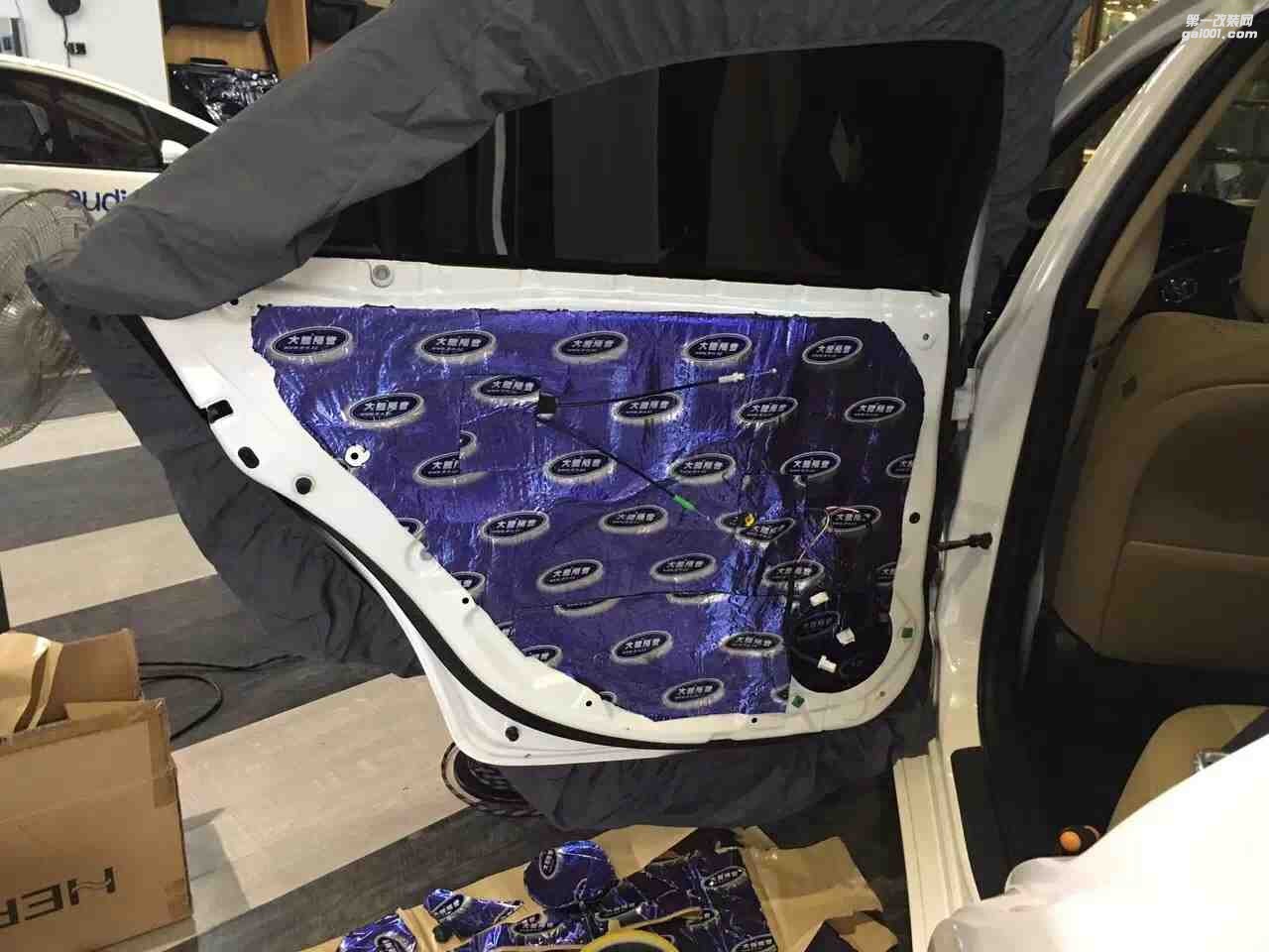 汕頭市星悅汽車音響升級中心豐田銳志升級隔音改裝意大利赫茲喇叭+燕飛利士同軸音響改裝