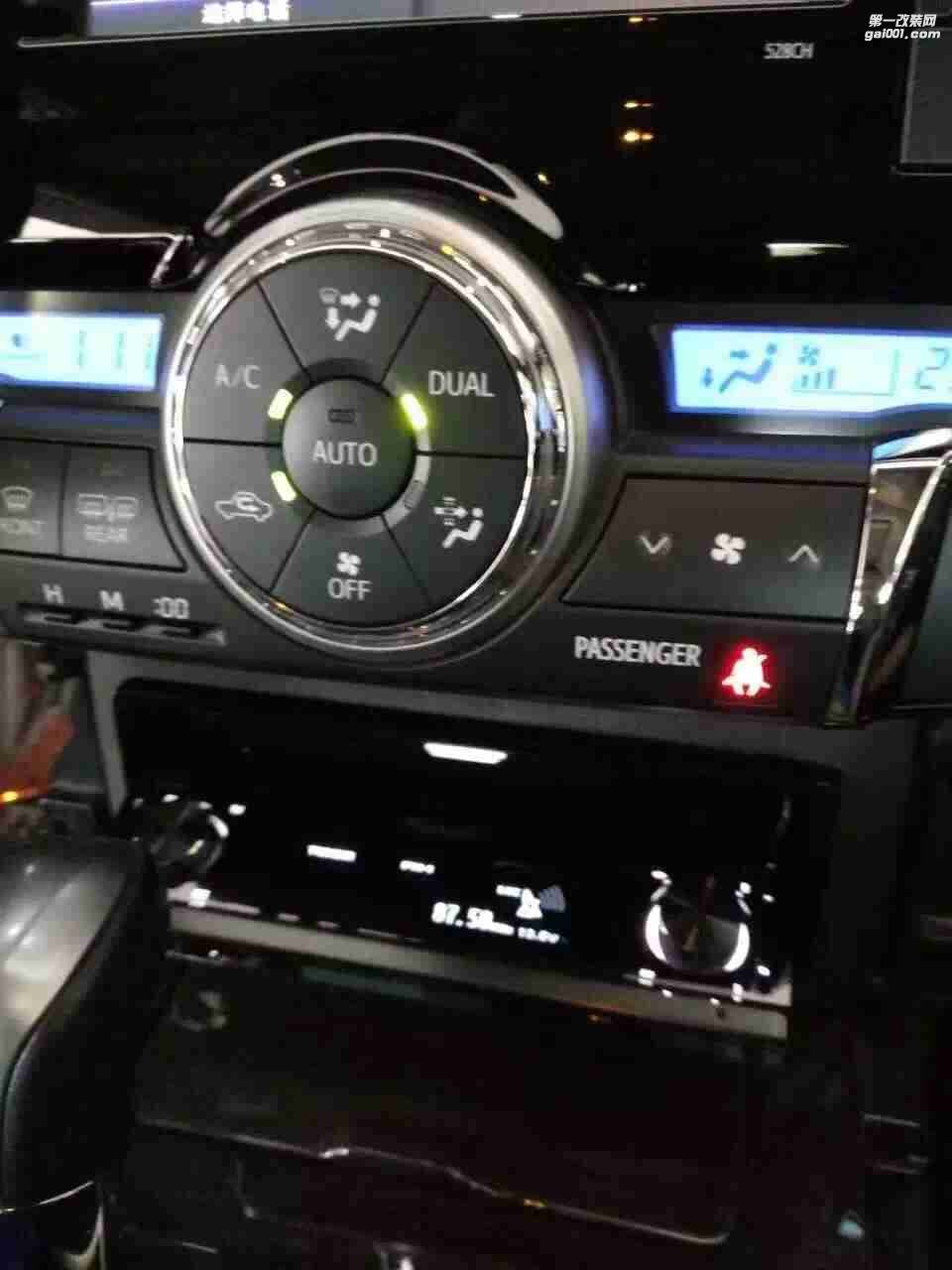 汕頭星悅汽車音響升級中心豐田銳志再次升級先鋒P99主機，意大利赫茲喇叭，功放，6個喜力士電容