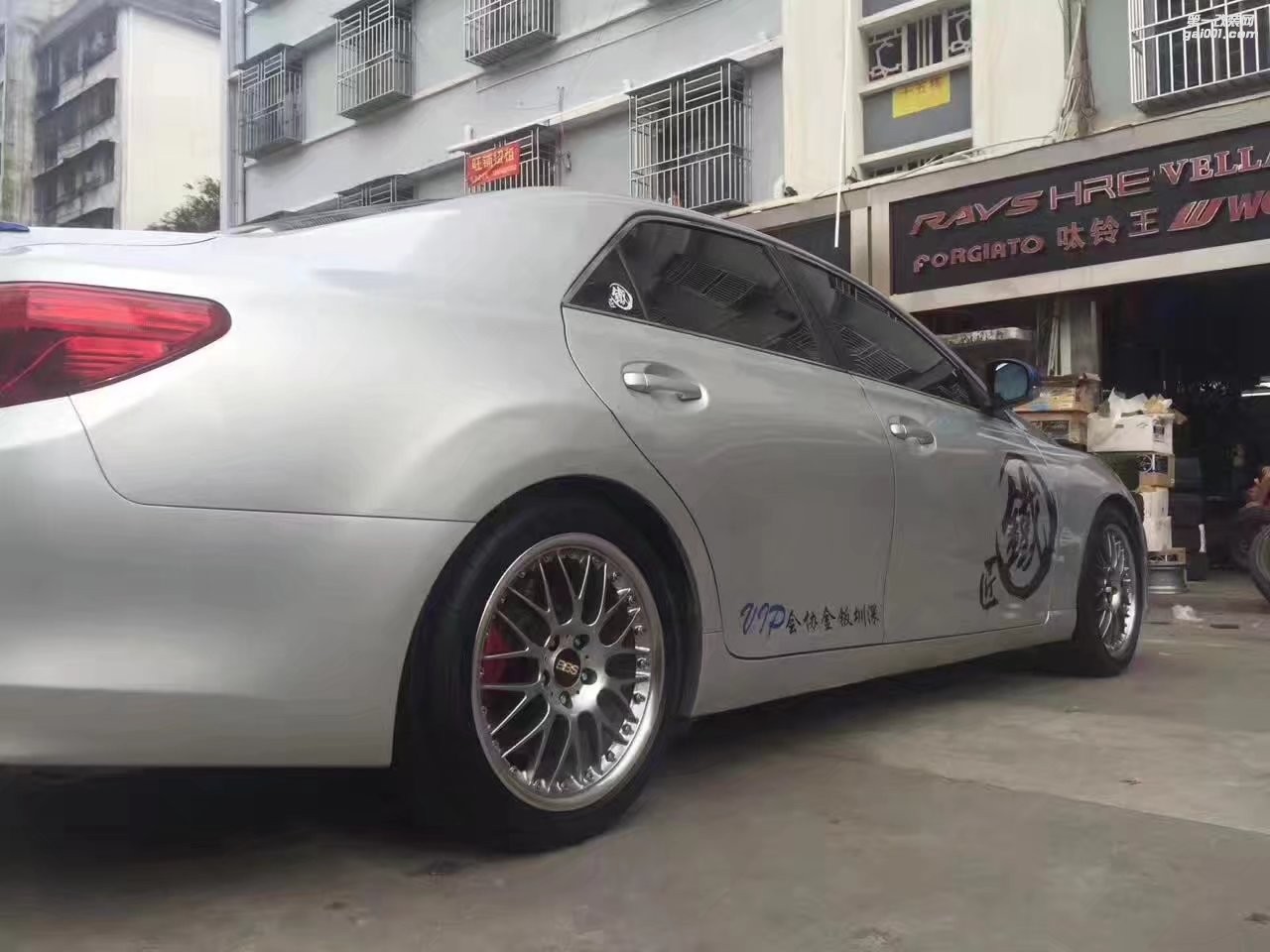 銳志，裝 18寸 BBS  鍛 造 完工！