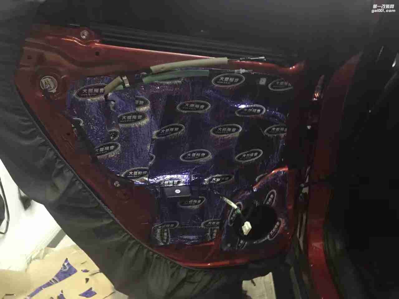 汕頭市星悅汽車音響升級中心馬自達昂克賽拉改裝大能4門隔音做隔音找星悅，星悅汽車音響改裝為你打造豪華車